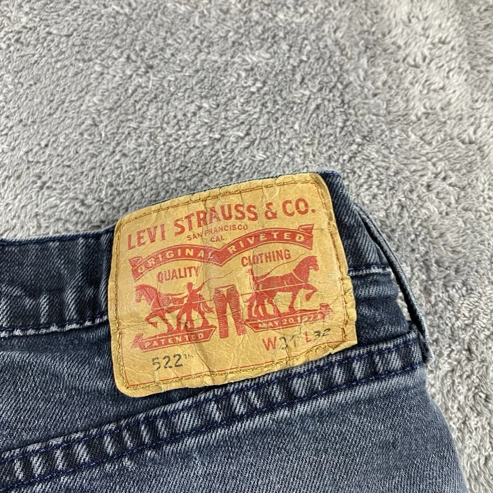 Levis 522‎ Tapered Leg Jeans Mens 31x29 Gray Mid Rise Distressed